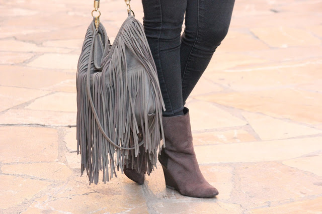 botines grises bolso flecos mallorca